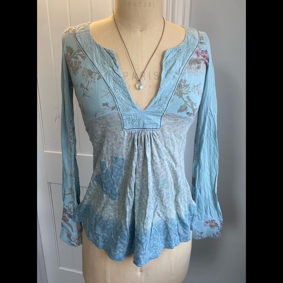 Tops - Women top long sleeve size XS